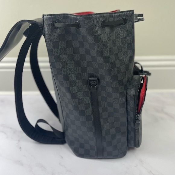 Louis Vuitton Utility Backpack - Picture 6 of 14